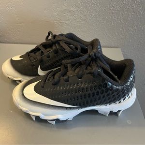 Kids Nike Fastflex Cleats size 12